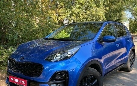 KIA Sportage IV рестайлинг, 2021 год, 2 890 000 рублей, 1 фотография