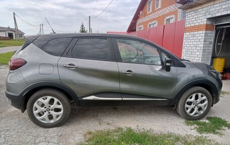 Renault Kaptur I рестайлинг, 2016 год, 1 600 000 рублей, 4 фотография