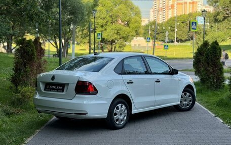 Volkswagen Polo VI (EU Market), 2018 год, 550 000 рублей, 3 фотография