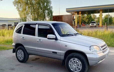 Chevrolet Niva I рестайлинг, 2007 год, 385 000 рублей, 3 фотография