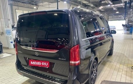 Mercedes-Benz V-Класс, 2019 год, 7 097 000 рублей, 4 фотография