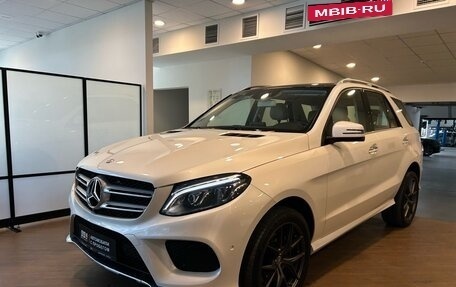 Mercedes-Benz GLE, 2017 год, 4 890 000 рублей, 1 фотография