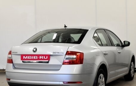 Skoda Octavia, 2018 год, 1 590 000 рублей, 2 фотография