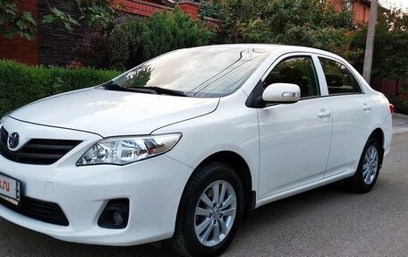 Toyota Corolla, 2012 год, 979 000 рублей, 3 фотография