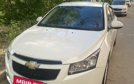 Chevrolet Cruze II, 2012 год, 750 000 рублей, 1 фотография