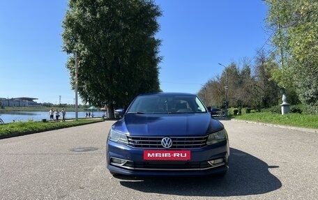 Volkswagen Passat B8 рестайлинг, 2016 год, 1 680 000 рублей, 6 фотография