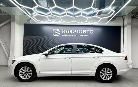 Volkswagen Passat B8 рестайлинг, 2018 год, 2 313 000 рублей, 15 фотография