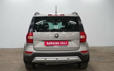 Skoda Yeti I рестайлинг, 2016 год, 1 675 000 рублей, 7 фотография