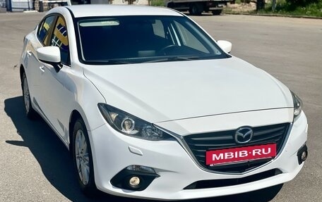 Mazda 3, 2015 год, 1 750 000 рублей, 4 фотография