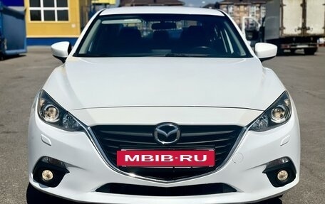 Mazda 3, 2015 год, 1 750 000 рублей, 2 фотография