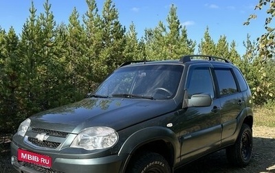 Chevrolet Niva I рестайлинг, 2011 год, 600 000 рублей, 1 фотография