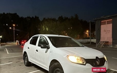 Renault Logan II, 2017 год, 435 000 рублей, 4 фотография