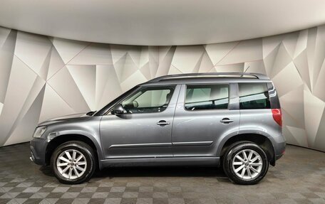 Skoda Yeti I рестайлинг, 2015 год, 1 079 000 рублей, 5 фотография