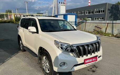 Toyota Land Cruiser Prado 150 рестайлинг 2, 2014 год, 4 400 000 рублей, 2 фотография