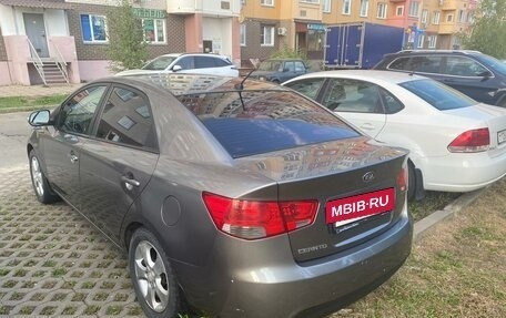 KIA Cerato III, 2009 год, 800 000 рублей, 6 фотография