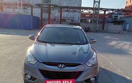 Hyundai ix35 I рестайлинг, 2013 год, 1 350 000 рублей, 2 фотография