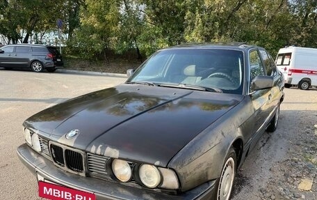 BMW 5 серия, 1989 год, 230 000 рублей, 2 фотография