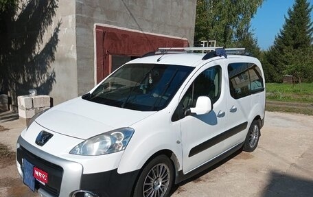 Peugeot Partner II рестайлинг 2, 2011 год, 750 000 рублей, 1 фотография