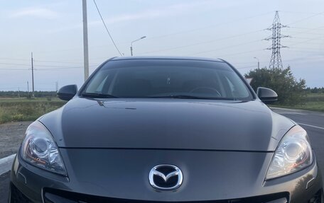 Mazda 3, 2013 год, 1 350 000 рублей, 2 фотография