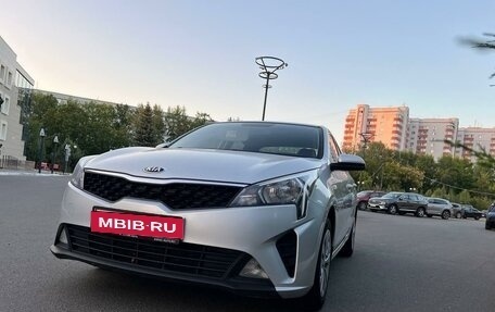 KIA Rio IV, 2020 год, 1 500 000 рублей, 10 фотография