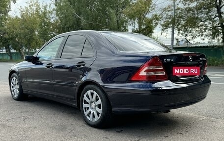 Mercedes-Benz C-Класс, 2005 год, 1 100 000 рублей, 5 фотография