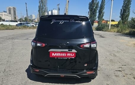 Toyota Sienta II, 2018 год, 1 600 000 рублей, 4 фотография