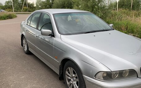 BMW 5 серия, 2000 год, 750 000 рублей, 3 фотография