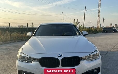 BMW 3 серия, 2018 год, 2 390 000 рублей, 2 фотография