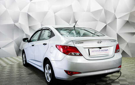 Hyundai Solaris II рестайлинг, 2015 год, 1 241 000 рублей, 3 фотография