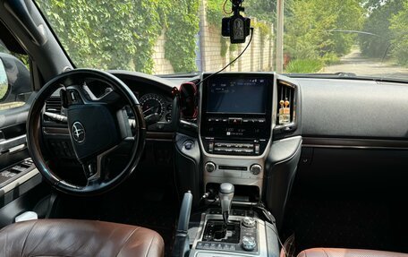 Toyota Land Cruiser 200, 2018 год, 8 200 000 рублей, 8 фотография