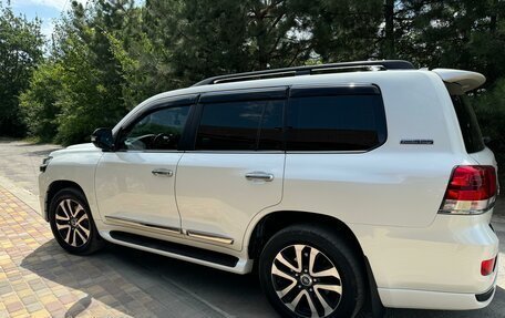 Toyota Land Cruiser 200, 2018 год, 8 200 000 рублей, 6 фотография