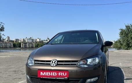 Volkswagen Polo VI (EU Market), 2011 год, 815 000 рублей, 3 фотография