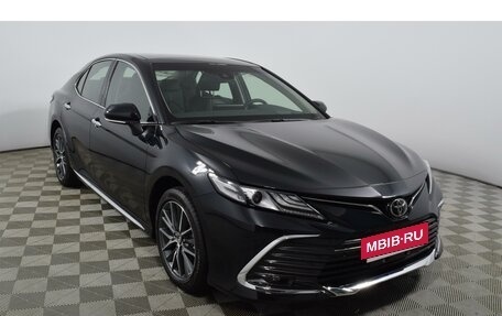 Toyota Camry, 2023 год, 5 350 000 рублей, 3 фотография