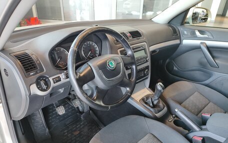 Skoda Octavia, 2012 год, 995 000 рублей, 10 фотография