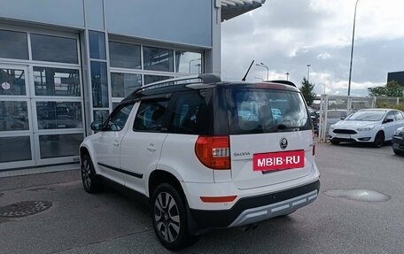 Skoda Yeti I рестайлинг, 2015 год, 1 095 000 рублей, 6 фотография