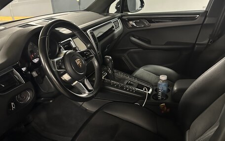 Porsche Macan I рестайлинг, 2015 год, 3 200 000 рублей, 5 фотография