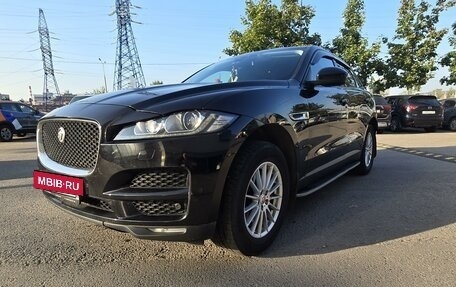 Jaguar F-Pace, 2016 год, 2 520 000 рублей, 2 фотография