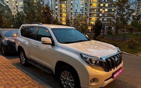 Toyota Land Cruiser Prado 150 рестайлинг 2, 2015 год, 3 450 000 рублей, 1 фотография