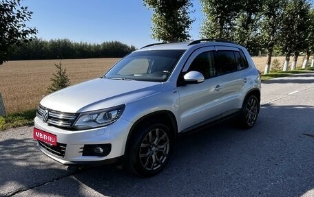 Volkswagen Tiguan I, 2015 год, 1 950 000 рублей, 1 фотография