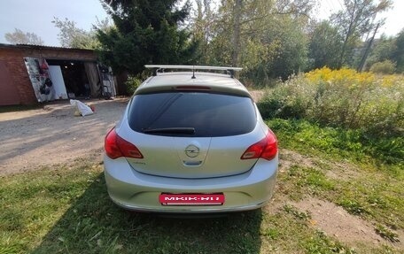 Opel Astra J, 2014 год, 1 030 000 рублей, 5 фотография