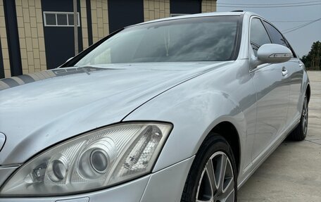 Mercedes-Benz S-Класс, 2006 год, 1 220 000 рублей, 3 фотография