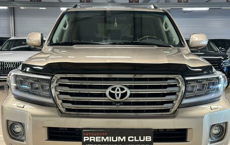 Toyota Land Cruiser 200, 2013 год, 3 999 000 рублей, 8 фотография