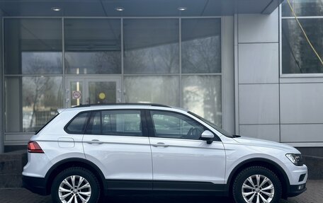 Volkswagen Tiguan II, 2020 год, 2 625 000 рублей, 14 фотография