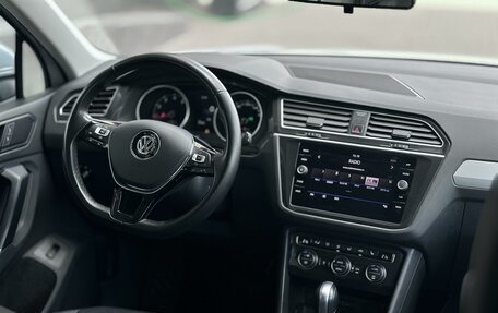 Volkswagen Tiguan II, 2020 год, 2 625 000 рублей, 23 фотография