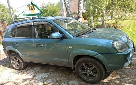 Hyundai Tucson III, 2008 год, 750 000 рублей, 1 фотография