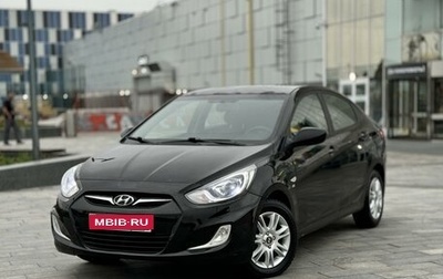 Hyundai Solaris II рестайлинг, 2012 год, 585 000 рублей, 1 фотография