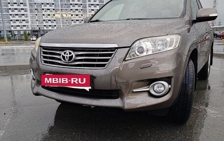 Toyota RAV4, 2011 год, 1 800 000 рублей, 4 фотография