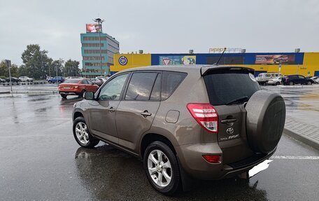 Toyota RAV4, 2011 год, 1 800 000 рублей, 9 фотография