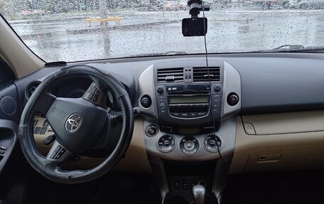 Toyota RAV4, 2011 год, 1 800 000 рублей, 15 фотография