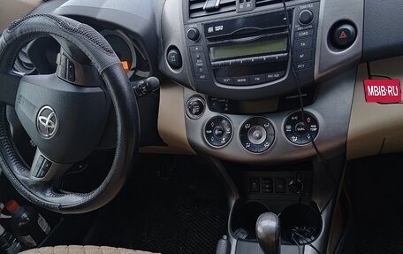 Toyota RAV4, 2011 год, 1 800 000 рублей, 16 фотография